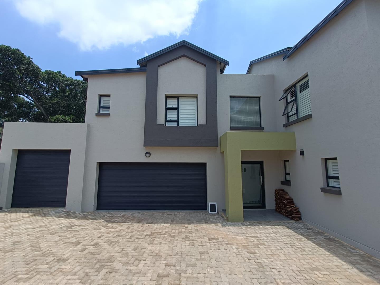 4 Bedroom  House for Sale in Pretoria - Gauteng