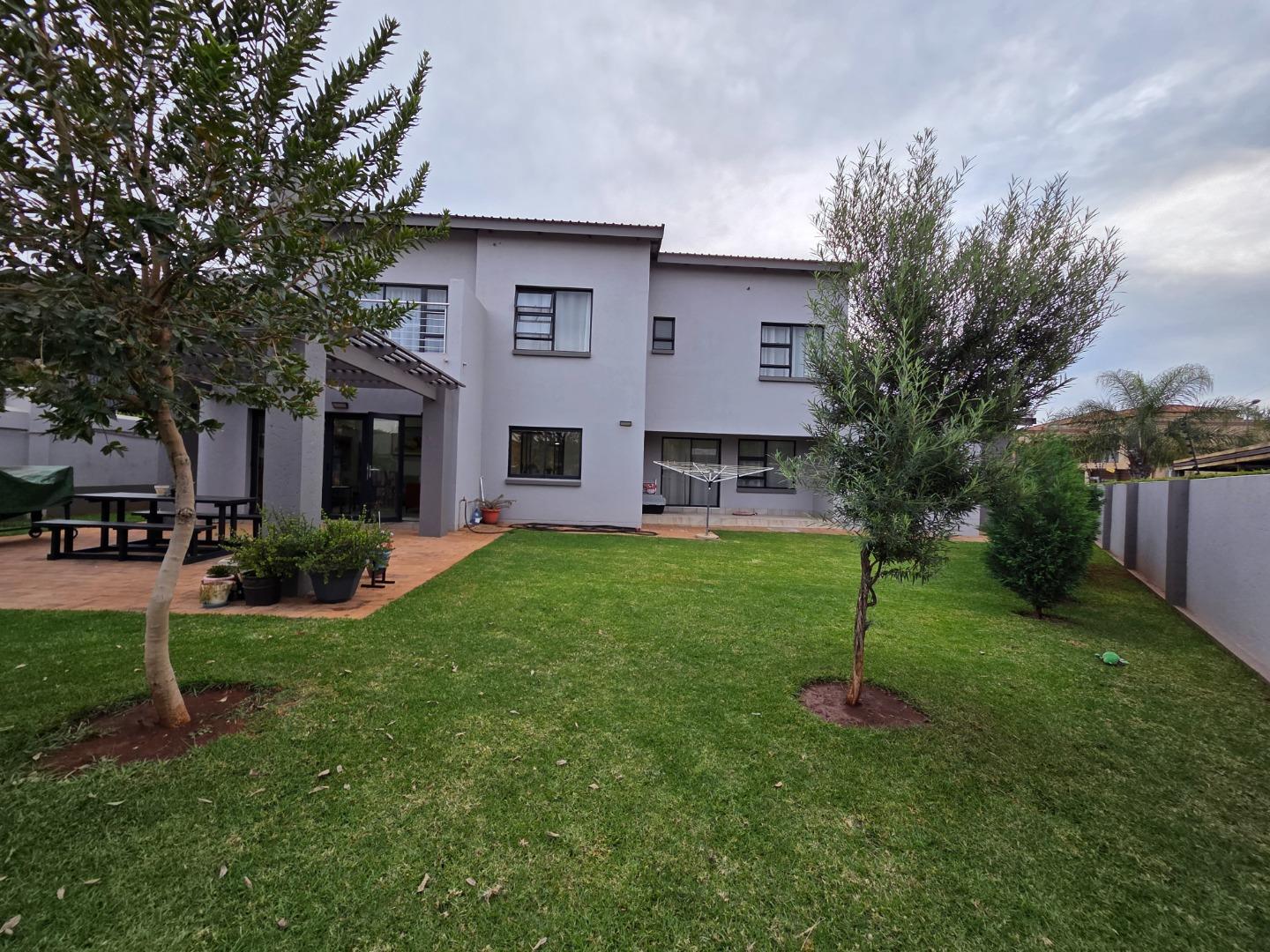 4 Bedroom House for Sale - Gauteng